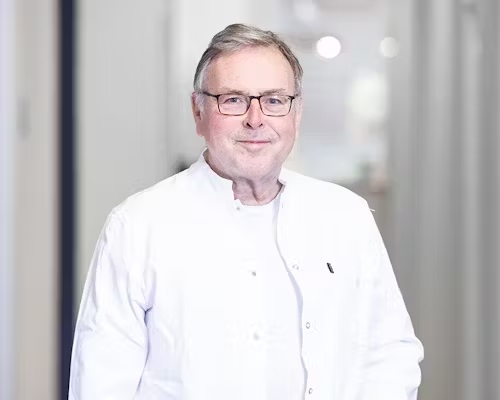 Dr. med. Golsong